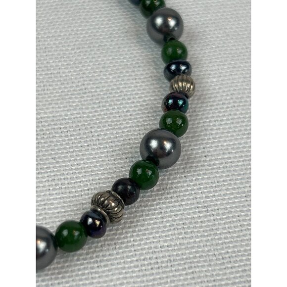 Handcrafted Green Silver Grey Beaded Bracelet Toggle Clasp - Picture 2 of 5